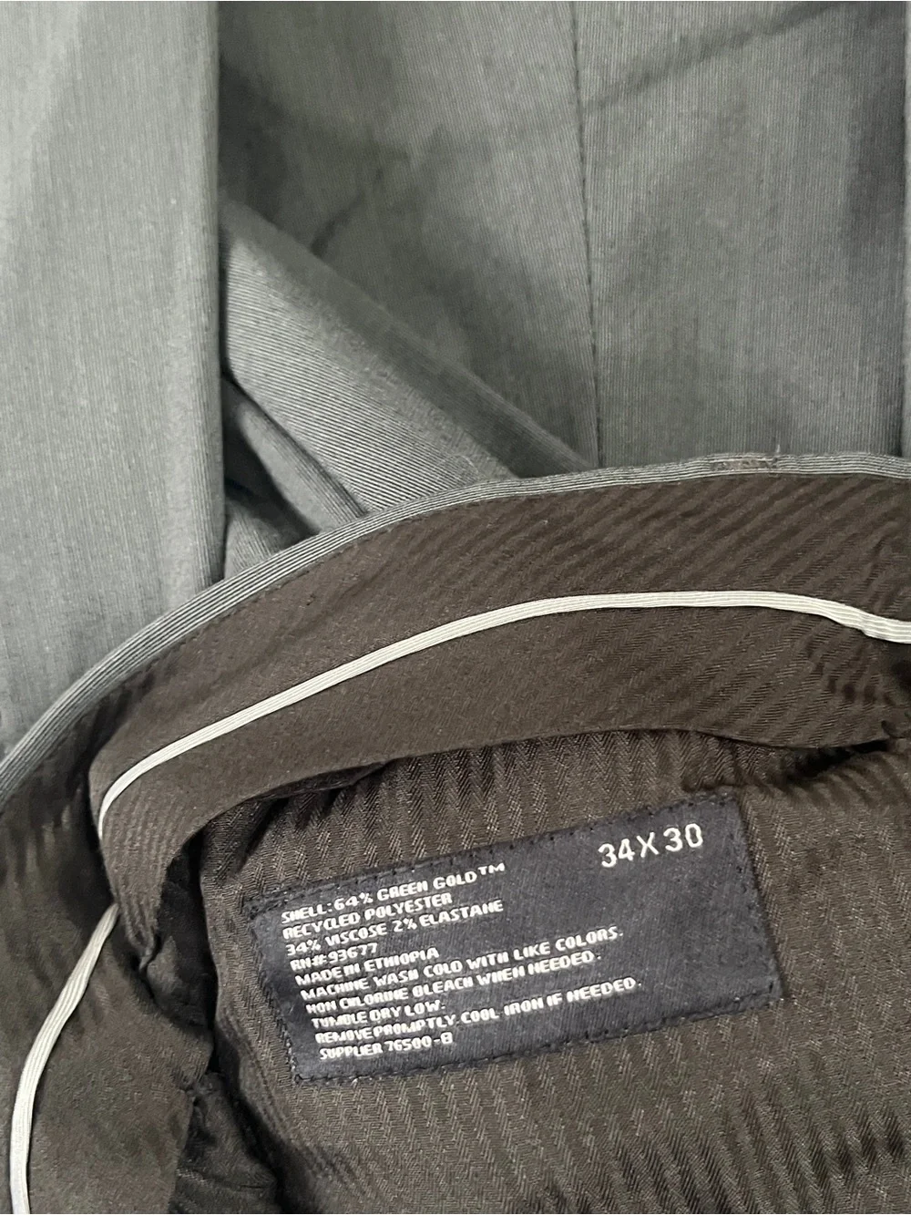 jf j.ferrar Classic Black Two-Button Men's Suit Jacket